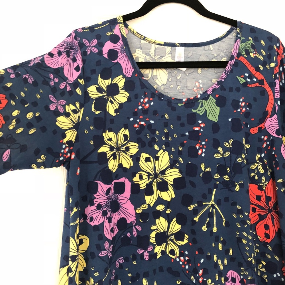 LuLaRoe Perfect T Floral Top